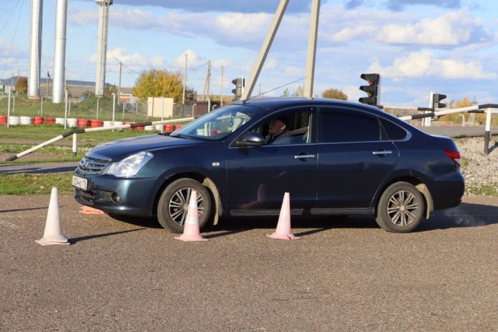 2025 ел «Автобабае» Иләбәр  авылыннан. Кем  ул?