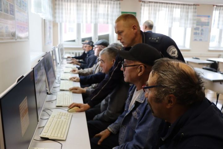 2025 ел «Автобабае» Иләбәр  авылыннан. Кем  ул?