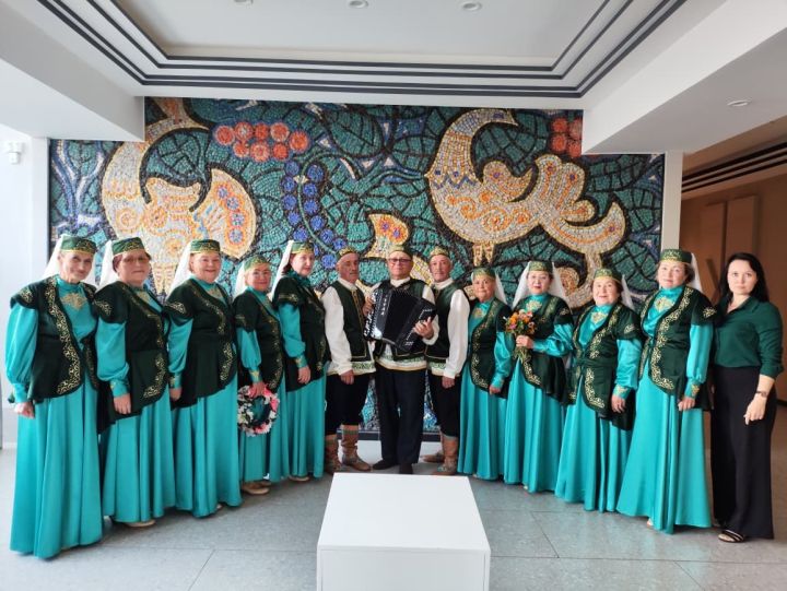 Шәмәрдәннең  «Тулган ай» фольклор коллективы «Казан сөлгесе» фестиваль-конкурсында чыгыш ясап кайтты