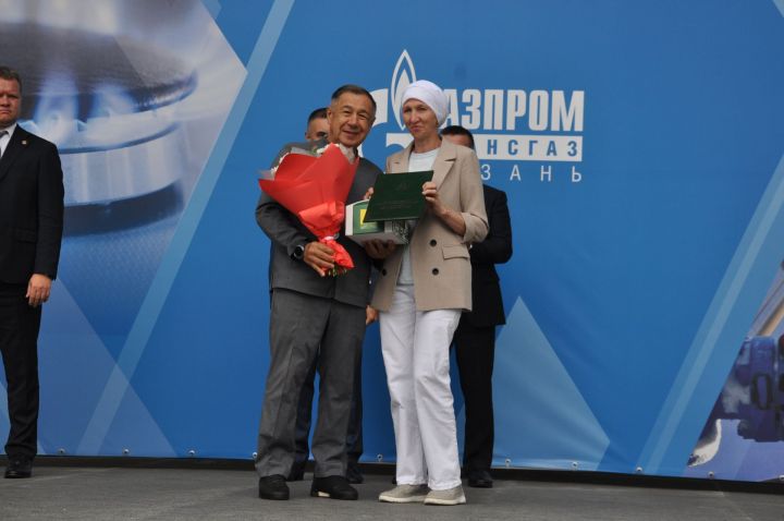 Өйләрне генә түгел, күңелләрне дә җылытучылар