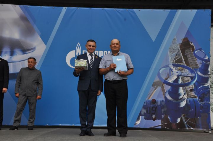 Өйләрне генә түгел, күңелләрне дә җылытучылар