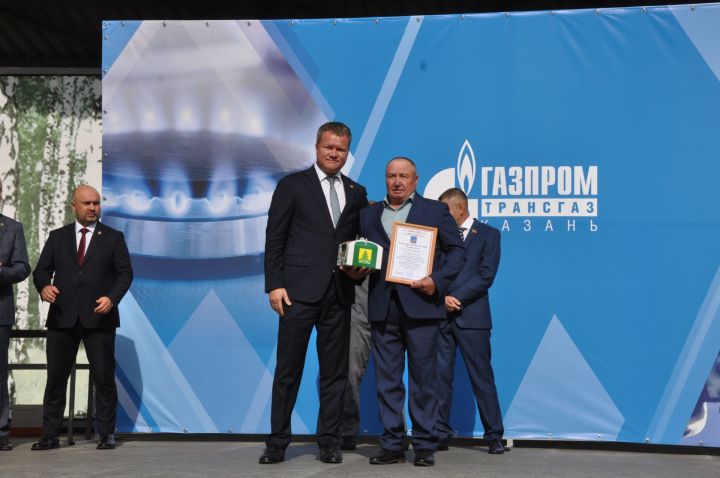 Өйләрне генә түгел, күңелләрне дә җылытучылар