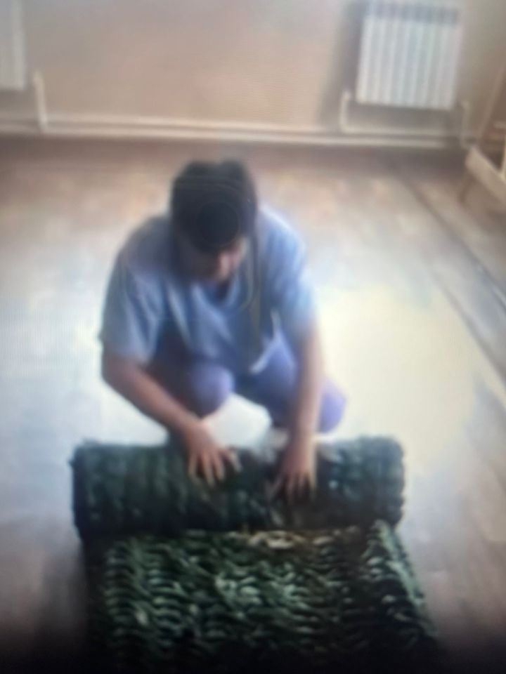 «Ашыгыч ярдәм» хезмәткәрләре свога маскировка челтәрләре үрүдә катнаштылар