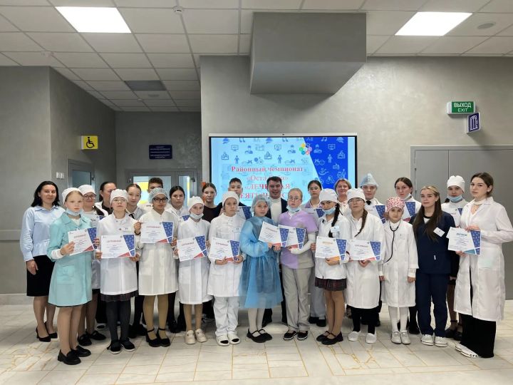 «Оста - Саба» район чемпионаты: яшь медицина белгечләре осталыкларын сынады