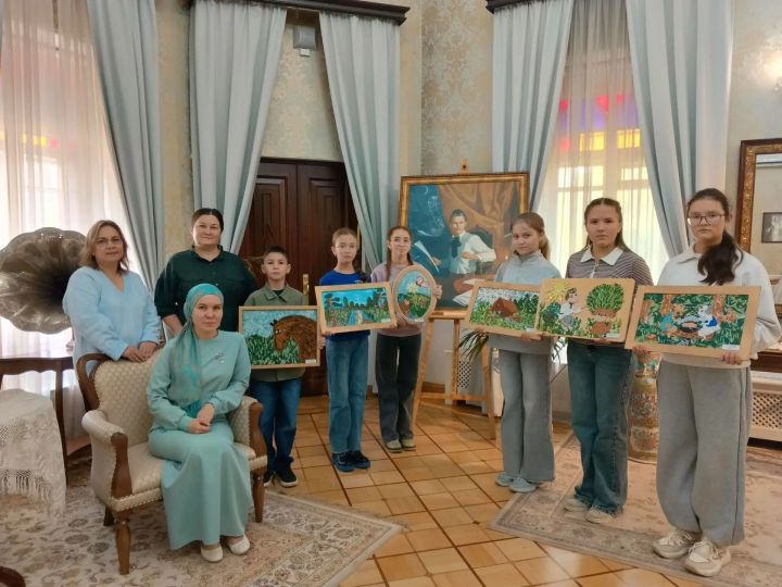 Сабаның яшь иҗатчылары ясаган картиналар Казанның Г.Тукай музеена күргәзмәгә куелды