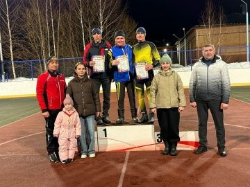 «Яшьлек» яшьләр үзәге чаңгы сезонын япты