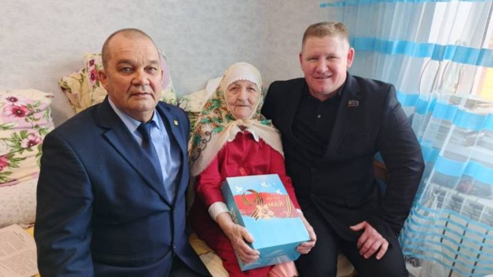 Мичән авыл җирлегендә тыл ветераннарын котлау