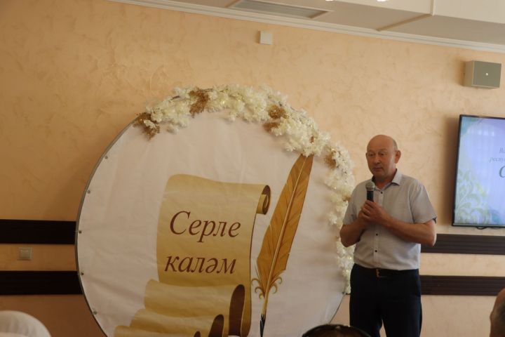 Иҗатка канат куючы бәйге