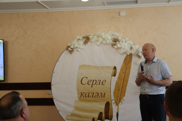 Иҗатка канат куючы бәйге