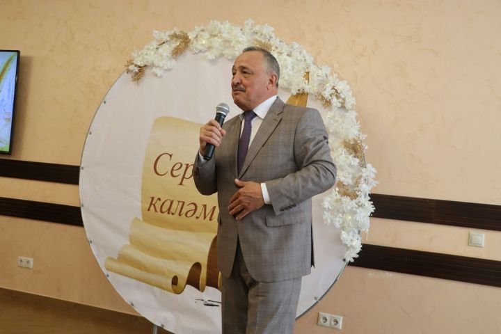 Иҗатка канат куючы бәйге