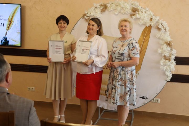 Иҗатка канат куючы бәйге