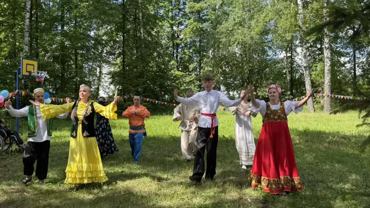 Югары Утар  балалар йортында тәрбияләнүчеләр өчен балаларны яклау көненә багышланган бәйрәм оештырылды