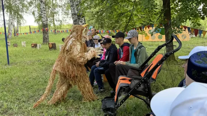 Югары Утар  балалар йортында тәрбияләнүчеләр өчен балаларны яклау көненә багышланган бәйрәм оештырылды