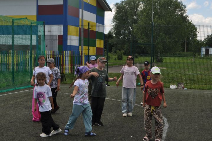 “Дуслык”тан башланган дуслык