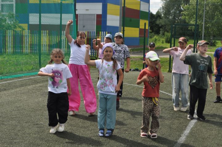 “Дуслык”тан башланган дуслык