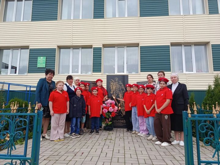 Түбән Шытсу авыл җирлегендә Хәтер һәм кайгы көне уңаеннан «Сакчыларыбызга дан» исеме астында тарихи сәгать үткәрелде