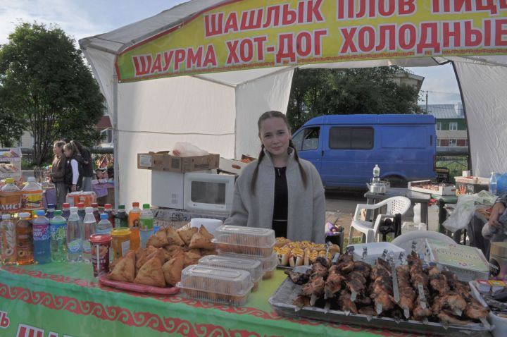Шәмәрдәндә мәдәни чараларны  үткәрә беләләр. Шәмәрдән  – ул  сиңа  авыл түгел,  монда үзгә, шәһәрчәрәк менталитет