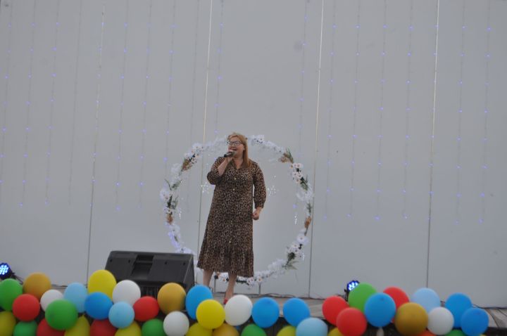 Шәмәрдәндә мәдәни чараларны  үткәрә беләләр. Шәмәрдән  – ул  сиңа  авыл түгел,  монда үзгә, шәһәрчәрәк менталитет