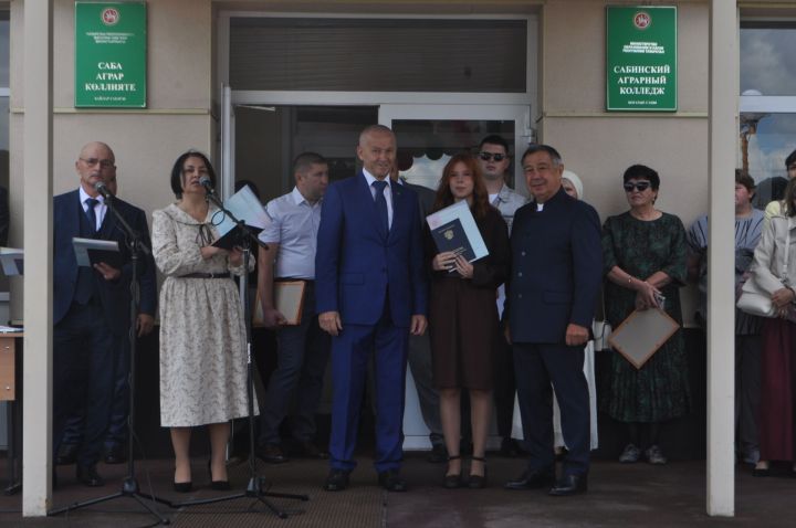 Саба аграр көллиятендә чыгарылыш кичәсе узды (фоторепортаж)