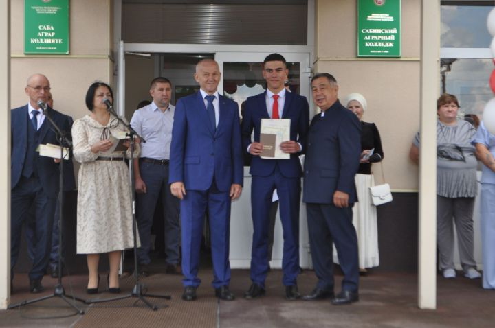 Саба аграр көллиятендә чыгарылыш кичәсе узды (фоторепортаж)