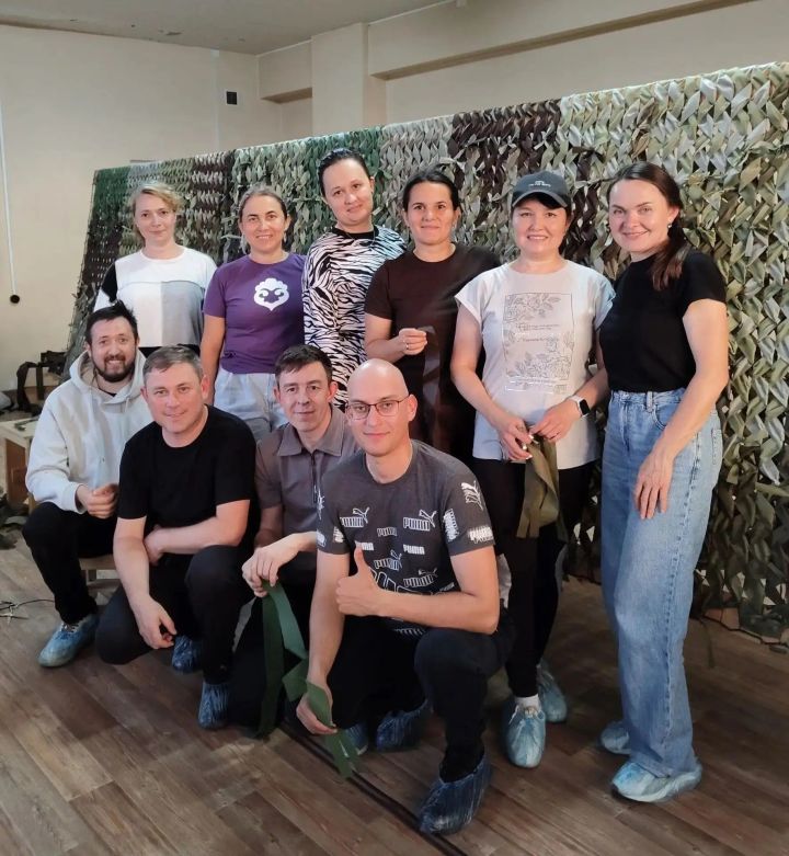 Саба район Советы һәм Башкарма комитеты хезмәткәрләре маскировка челтәре үрүдә катнаштылар