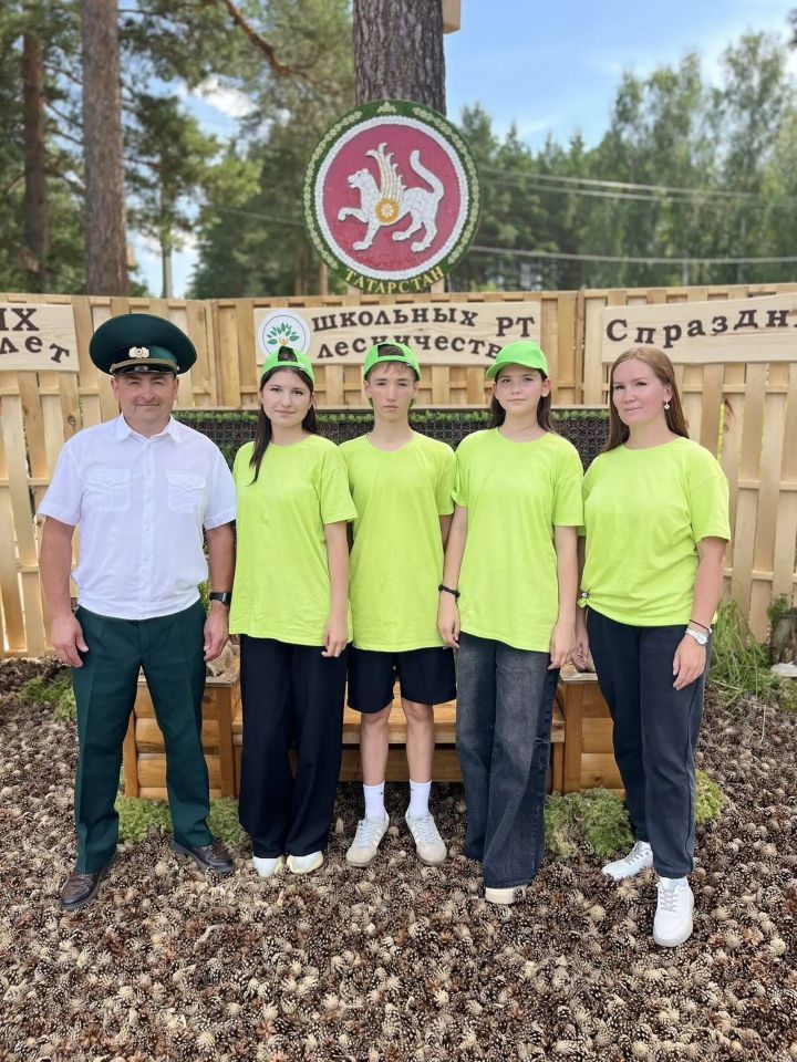 Татарстан Республикасы мәктәп урманчылыкларының «#Урман.Истәлек.Бердәмлек» IX слетын рәсми ачу тантанасы/фоторепортаж