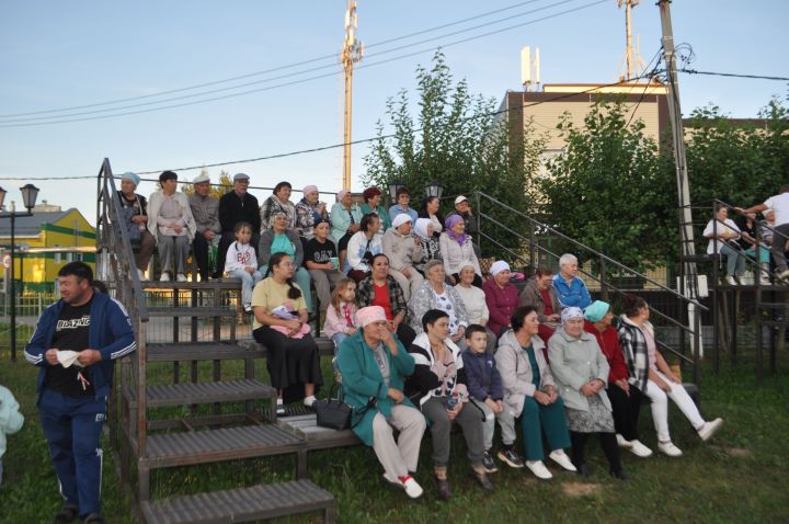 “Күрше фест”та  бүгенгебез дә, үткәнебез дә чагыла/фоторепортаж