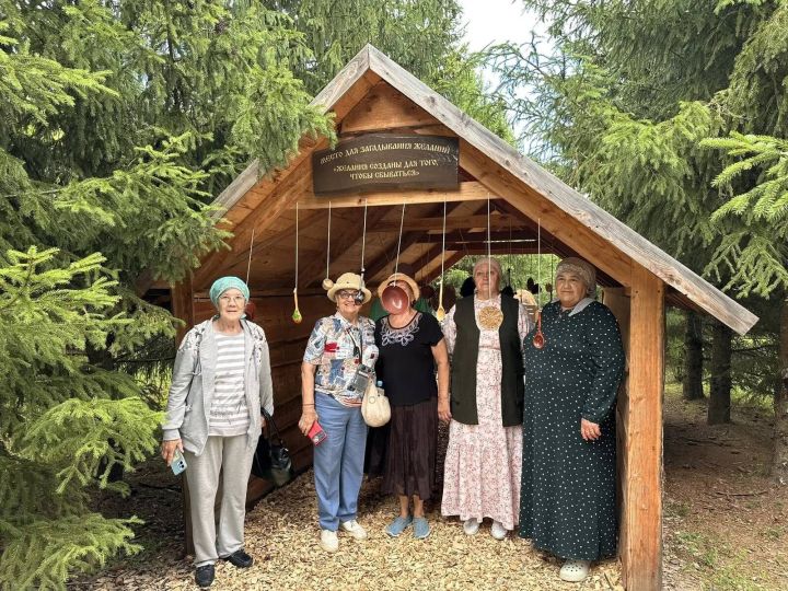 Лесхоз бистәсенә экскурсия