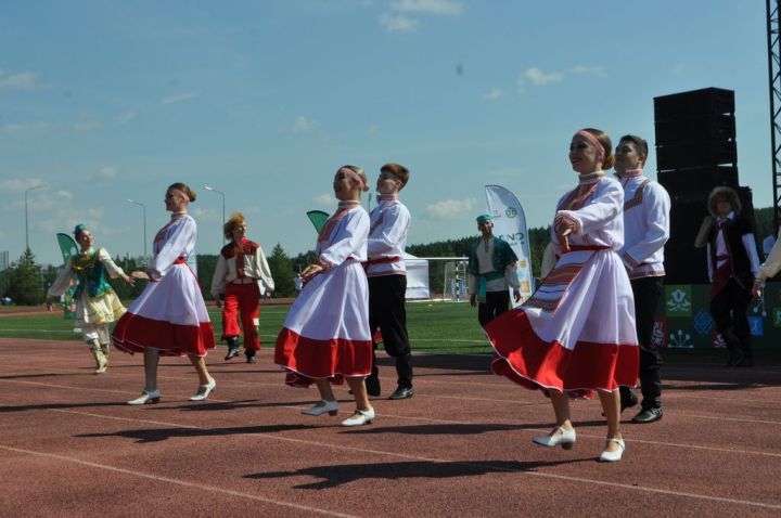 Бүген “Олимп”стадионында «КОМОС ГРУПП» агрохолдингының XVI хезмәт коллективлары Спартакиадасының җәйге этабы уздырылды