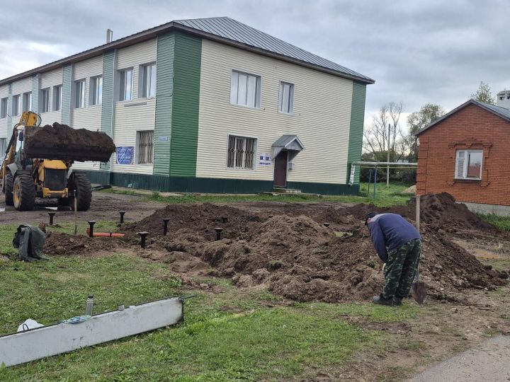 Сатышта заманча «Россия Почтасы» бинасы төзелә башлады