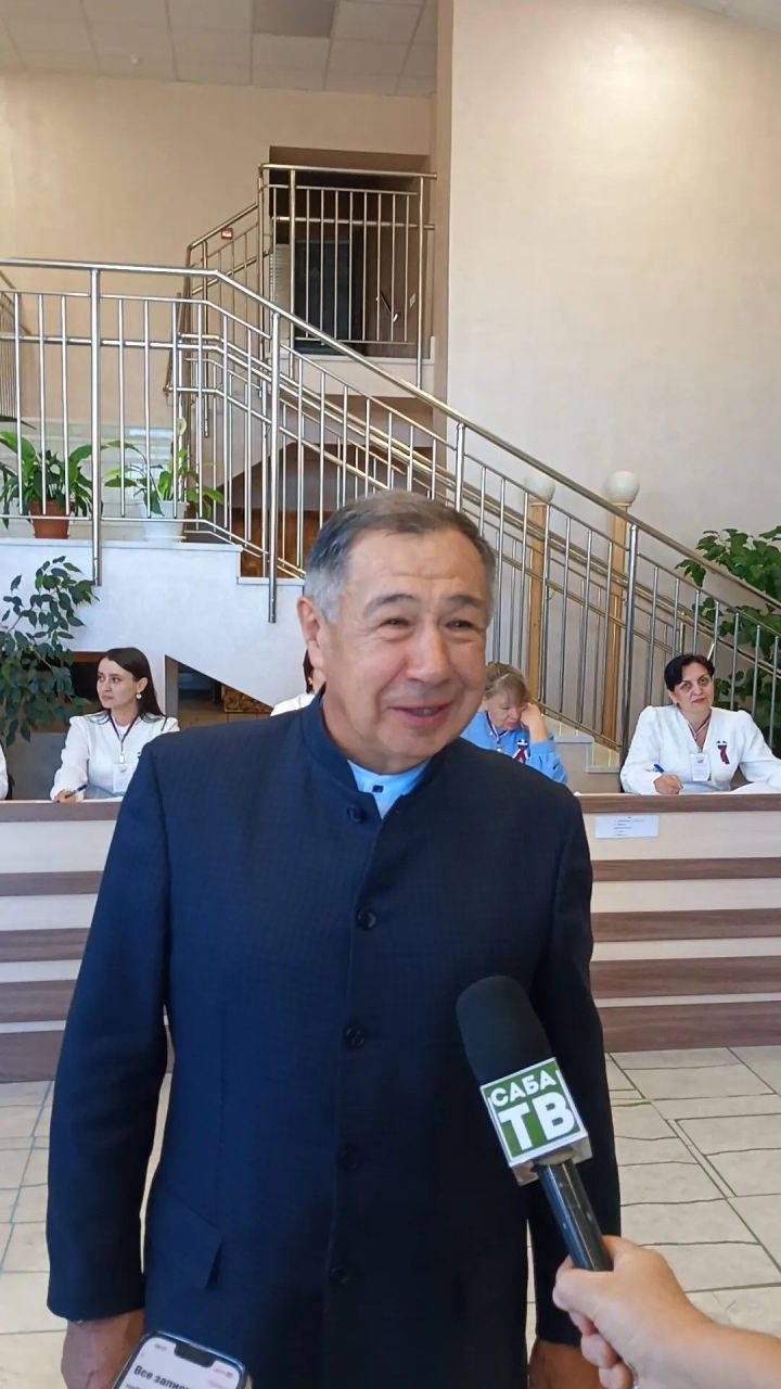 Саба районы башлыгы Рәис Миңнеханов Лесхоз бистәсендә гражданлык бурычын үтәде