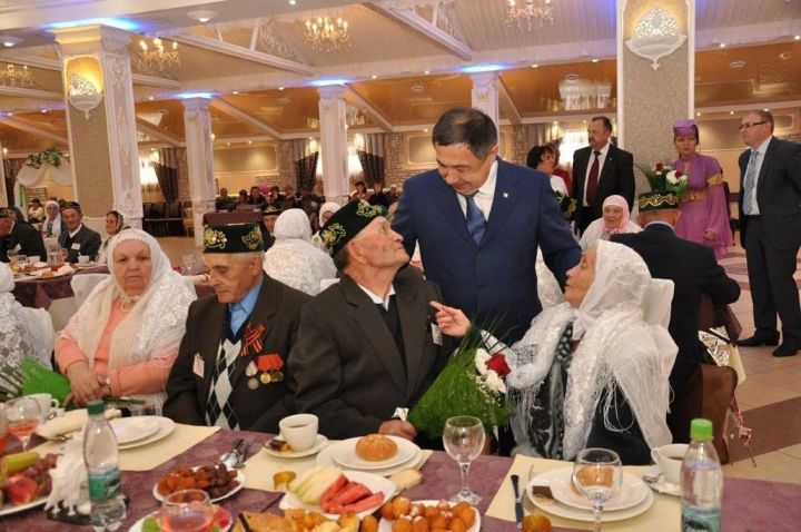 Саба районында 50 һәм 60 ел бергә гомер иткән пар канатлы юбилярларны барлыйлар