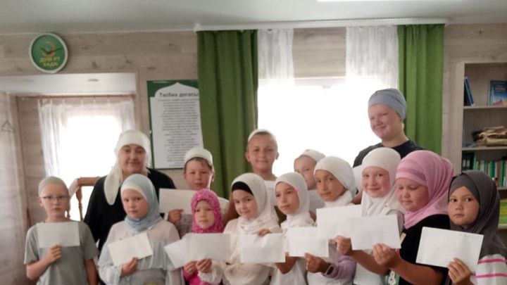 Белем һәм иман юлында: Олыяз авылы мәчете сабыйлар өчен лагерь оештырды